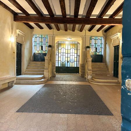 Palazzo Tiolo Apartman Verona Kültér fotó